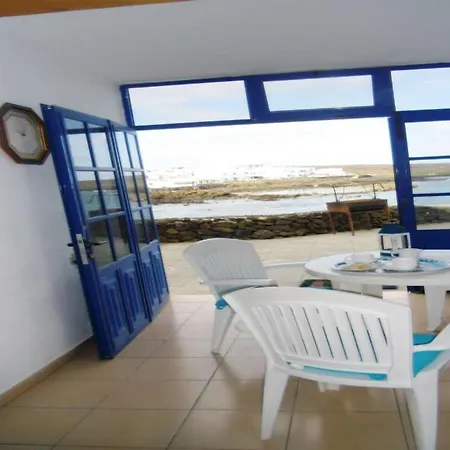 Punta De Mujeres Sleeps 4 Wifi アパート